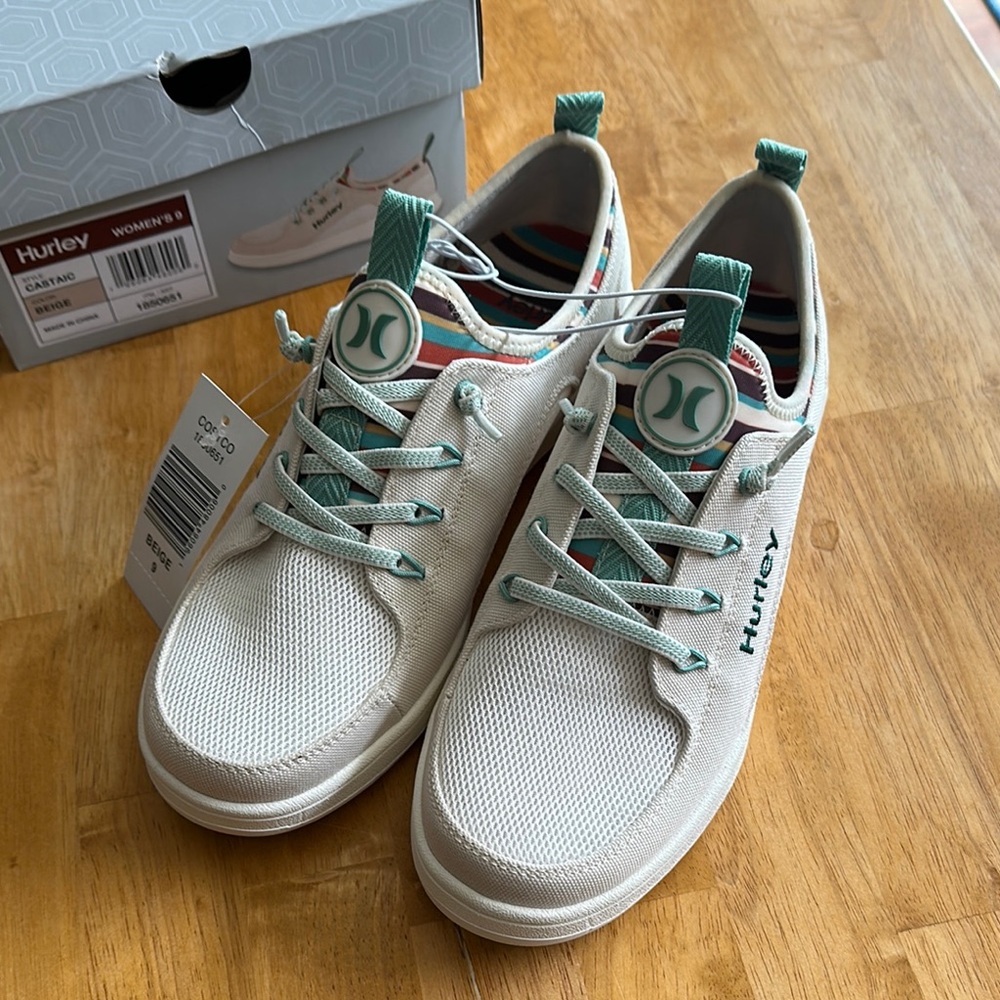 Hurley White and Mint Casual Shoes